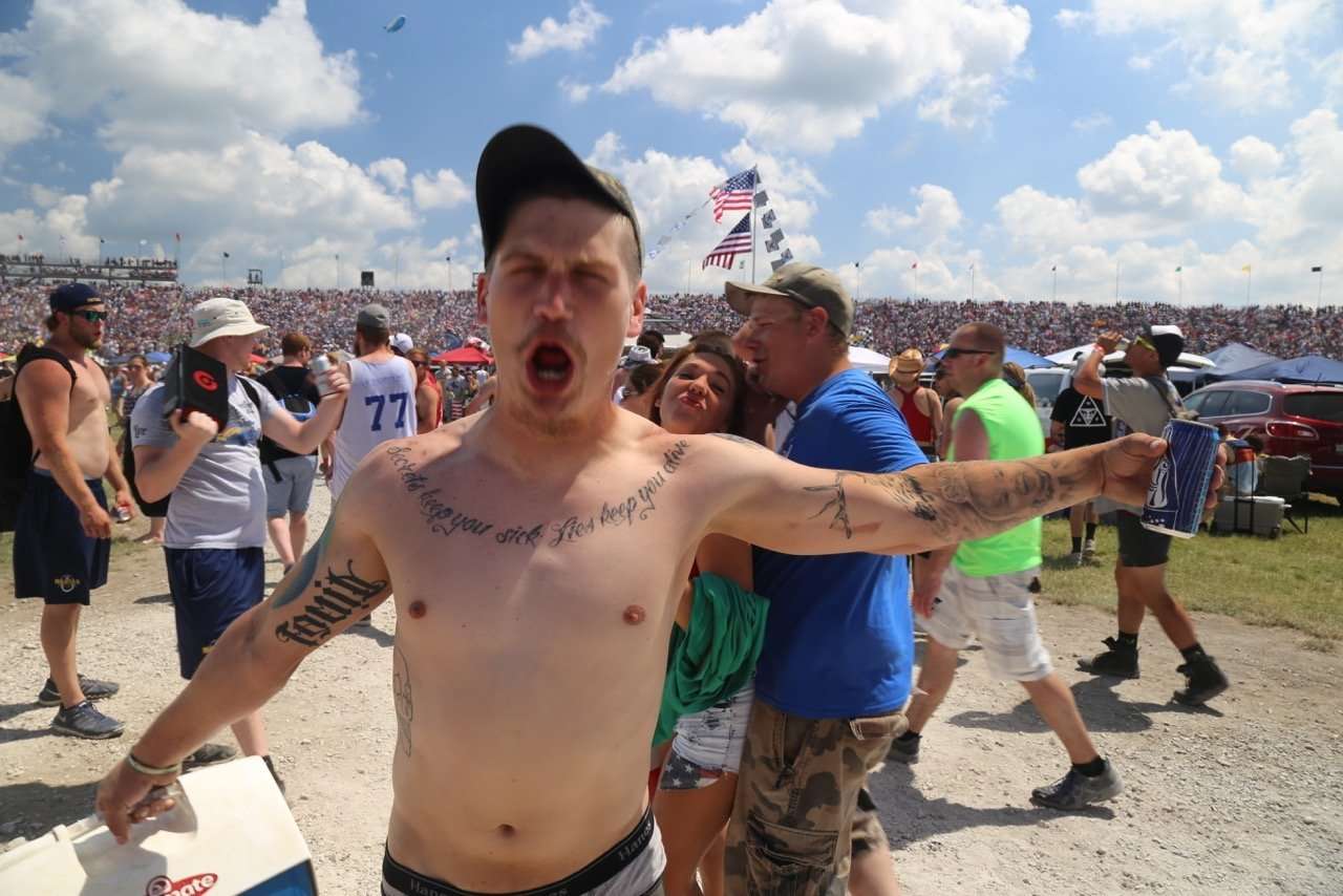 Indy 500 Tits