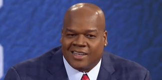 Picture Of Frank Thomas FOX Sports MLB ANalyst